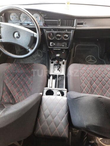 Mercedes 190 1990, 2,222 km - 2.0 l - Bakı
