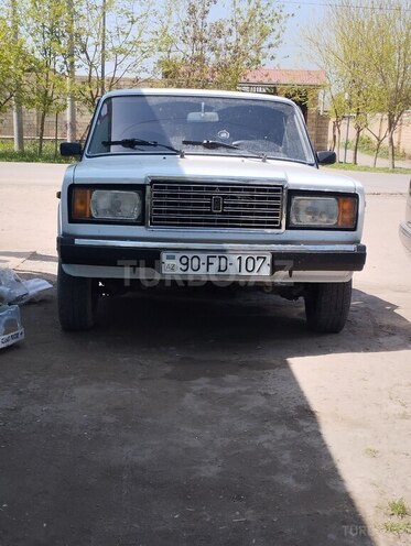 LADA (VAZ) 2107 2009, 73,000 km - 1.6 l - Saatlı