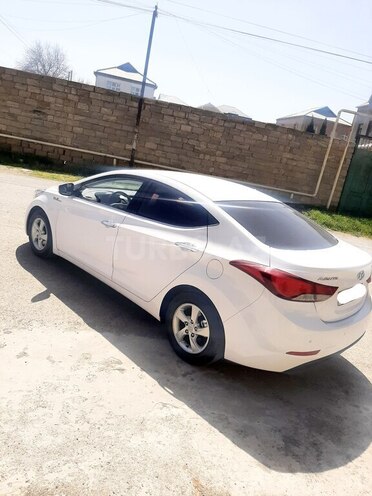 Hyundai Elantra 2015, 119,000 km - 1.6 л - Bakı