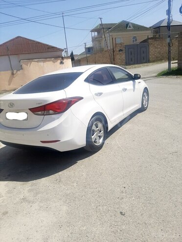 Hyundai Elantra 2015, 119,000 km - 1.6 л - Bakı