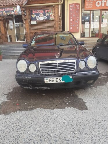 Mercedes E 240 1998, 400,000 km - 2.4 l - Bakı