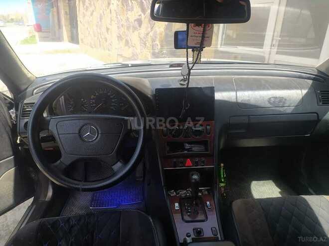 Mercedes C 200 2000, 425,840 km - 2.0 l - Bakı