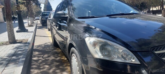 Kia Ceed 2007, 350,000 km - 1.6 l - Bakı