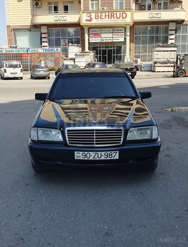 Mercedes C 200 1999, 332,462 km - 2.0 l - Bakı