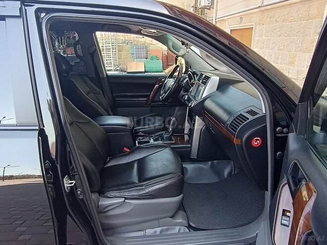 Toyota Prado 2010, 284,000 km - 2.7 л - Şirvan