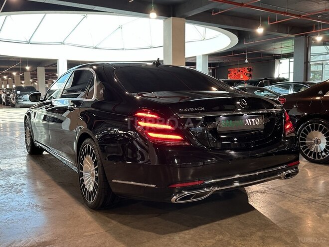 Mercedes-Maybach S 560
