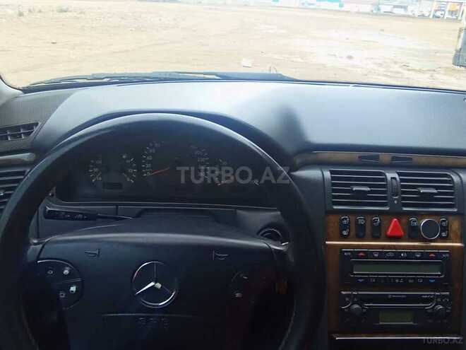Mercedes E 200 2000, 462,459 km - 2.0 l - Kürdəmir