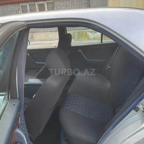 Mercedes C 200 1995, 462,951 km - 2.0 л - Naftalan