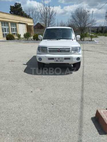 Mitsubishi Pajero io 1999, 296,639 km - 1.8 l - Qobustan