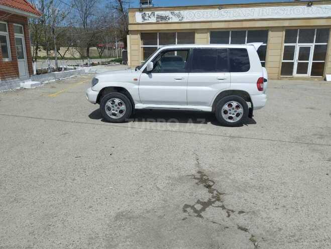 Mitsubishi Pajero io 1999, 296,639 km - 1.8 l - Qobustan