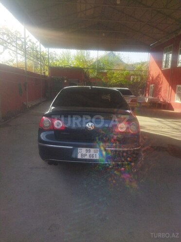 Volkswagen Passat 2005, 258,756 km - 2.0 l - Mingəçevir