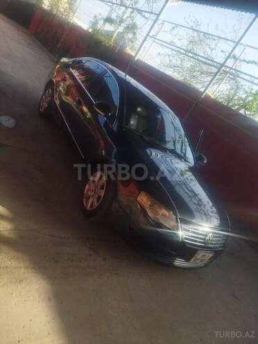 Volkswagen Passat 2005, 258,756 km - 2.0 l - Mingəçevir
