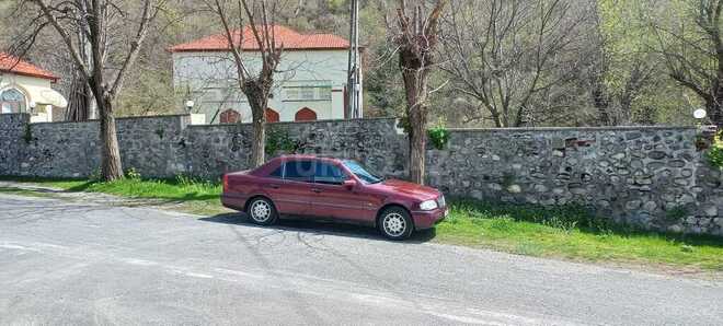 Mercedes C 180 1996, 240,000 km - 1.8 л - Şəki