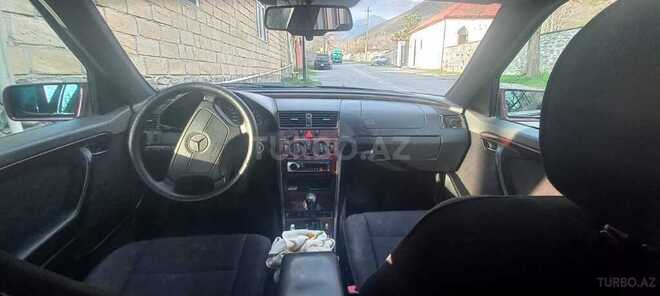 Mercedes C 180 1996, 240,000 km - 1.8 л - Şəki