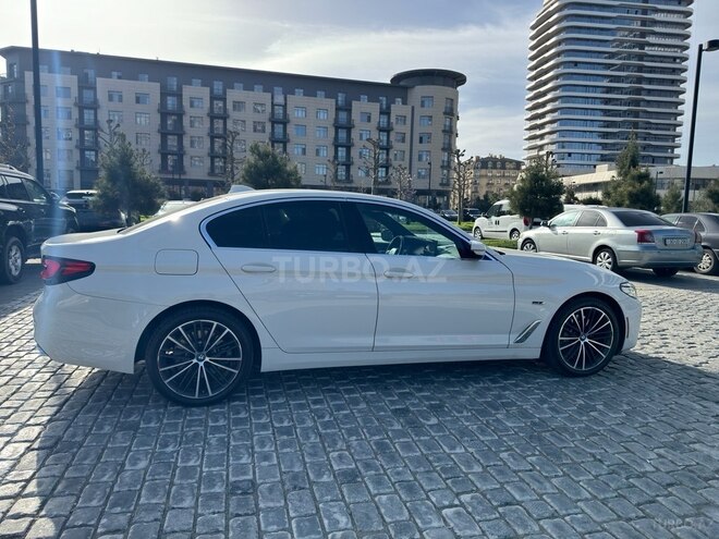 BMW 530e 2022, 27,300 km - 2.0 l - Bakı