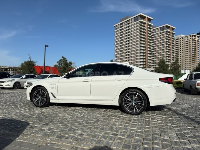 BMW 530e 2022, 27,300 km - 2.0 l - Bakı