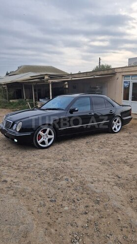 Mercedes E 220 2000, 250,142 km - 2.2 l - Bakı