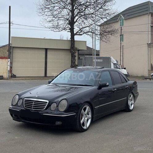 Mercedes E 220 2000, 250,142 km - 2.2 l - Bakı