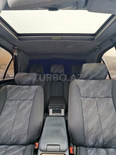 Mercedes E 220 2000, 250,142 km - 2.2 l - Bakı