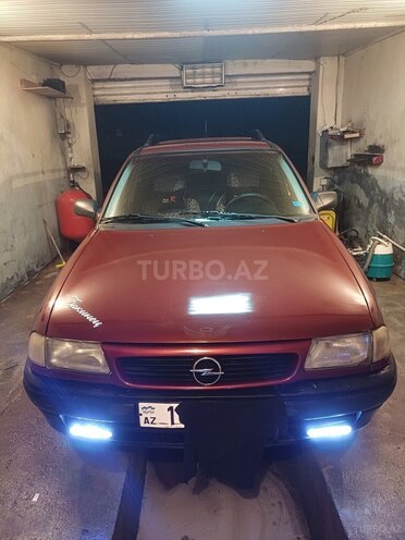 Opel Astra 1997, 450,419 km - 1.6 л - Bakı