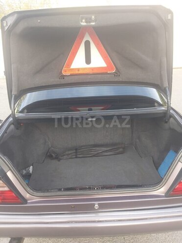 Mercedes E 220 1994, 111,111 km - 2.2 l - Şirvan