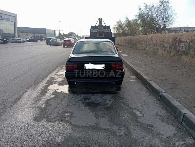 Opel Vectra 1993, 180,000 km - 1.6 l - Bakı