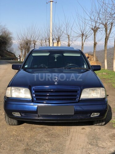 Mercedes C 180 1995, 321,560 km - 1.8 л - Lerik