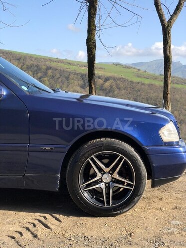 Mercedes C 180 1995, 321,560 km - 1.8 л - Lerik