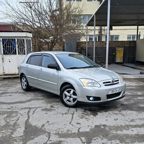 Toyota Corolla 2005, 214,800 km - 1.4 l - Bakı