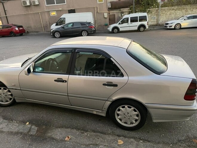 Mercedes C 220 1998, 458,000 km - 2.2 l - Bakı