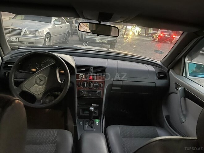 Mercedes C 220 1998, 458,000 km - 2.2 l - Bakı