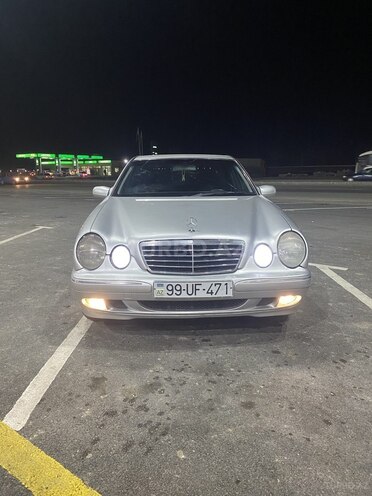 Mercedes E 240 2000, 292,000 km - 2.4 l - Gəncə