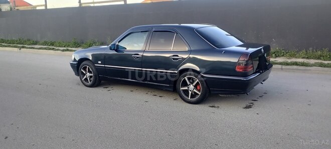 Mercedes C 280 1997, 370,000 km - 2.8 l - Sumqayıt