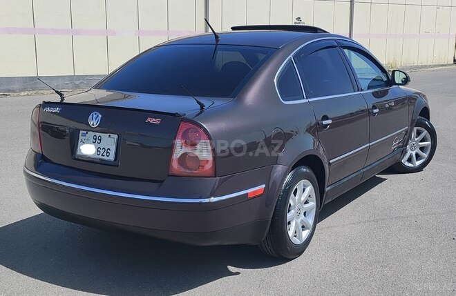 Volkswagen Passat 2004, 298,000 km - 1.8 л - Bakı