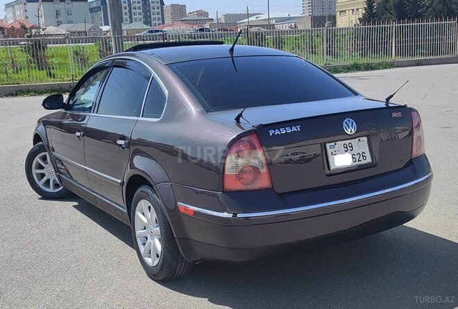 Volkswagen Passat 2004, 298,000 km - 1.8 л - Bakı