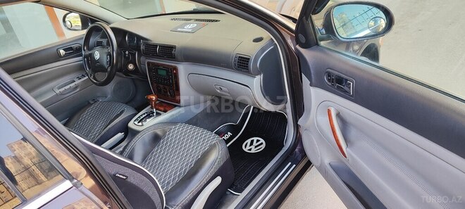 Volkswagen Passat 2004, 298,000 km - 1.8 л - Bakı