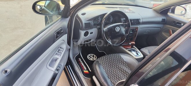 Volkswagen Passat 2004, 298,000 km - 1.8 л - Bakı