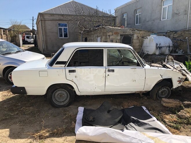 LADA (VAZ) 2107 2006, 90,000 km - 1.6 l - Bakı