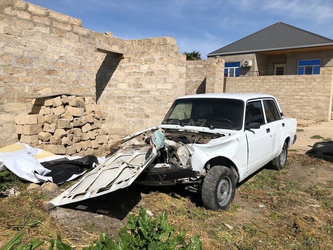 LADA (VAZ) 2107 2006, 90,000 km - 1.6 l - Bakı