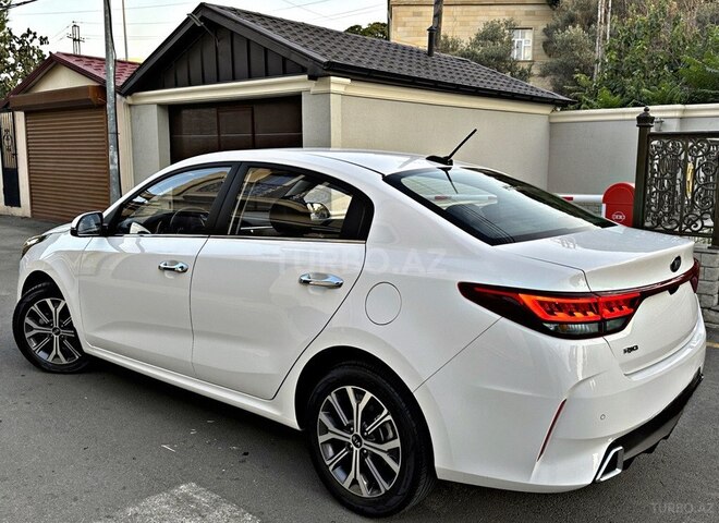 Kia Rio 2021, 74,000 km - 1.6 l - Bakı