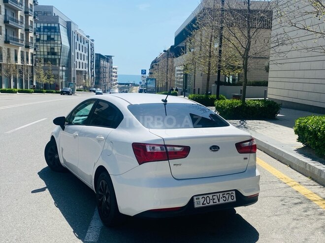 Kia Rio 2015, 91,814 km - 1.6 l - Bakı