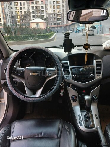 Chevrolet Cruze 2013, 276,800 km - 1.4 л - Bakı