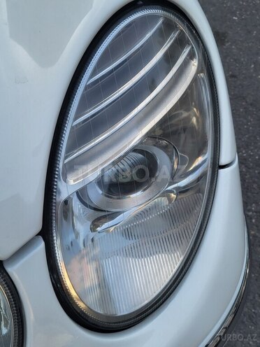 Mercedes E 220 2006, 399,500 km - 2.2 l - Bakı