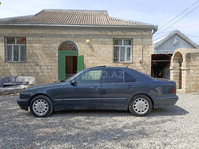 Mercedes E 270 2001, 450,000 km - 2.7 л - Bərdə