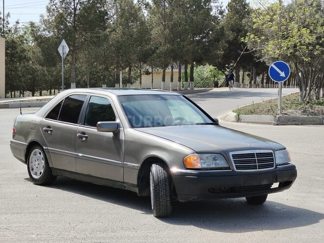 Mercedes C 180 1995, 257,000 km - 1.8 l - Şirvan