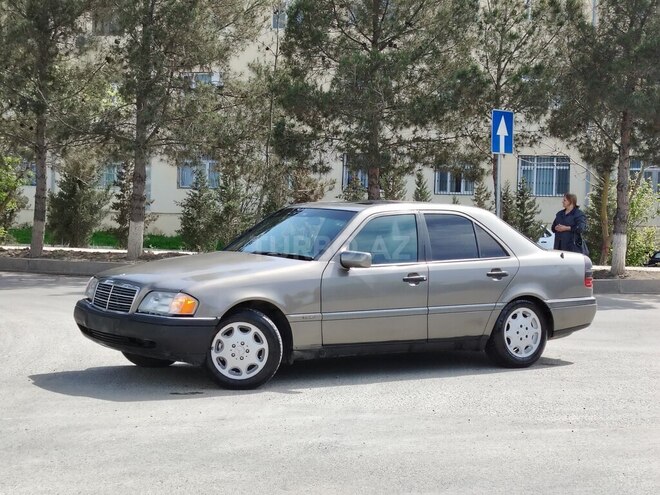 Mercedes C 180 1995, 257,000 km - 1.8 l - Şirvan