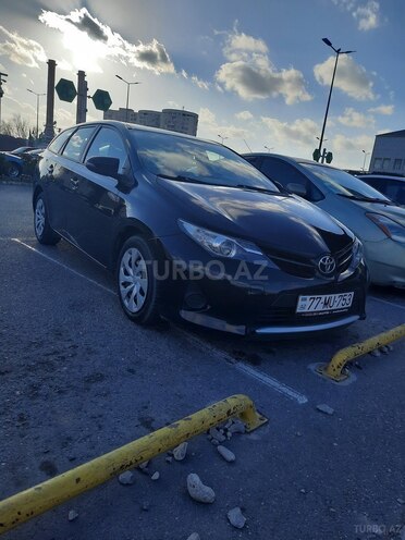 Toyota Auris 2024, 175,000 km - 1.4 л - Bakı