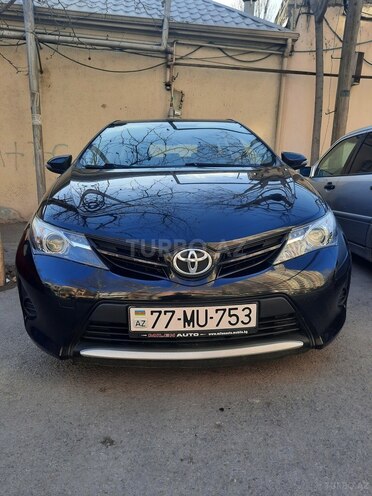 Toyota Auris 2024, 175,000 km - 1.4 л - Bakı