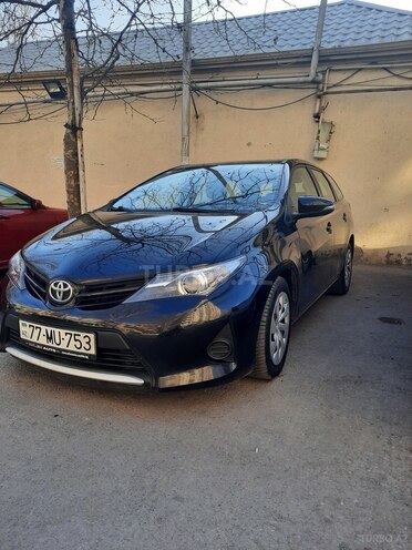 Toyota Auris 2024, 175,000 km - 1.4 л - Bakı
