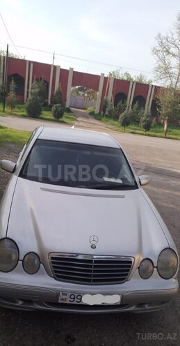 Mercedes E 220 2000, 315,372 km - 2.2 l - Beyləqan